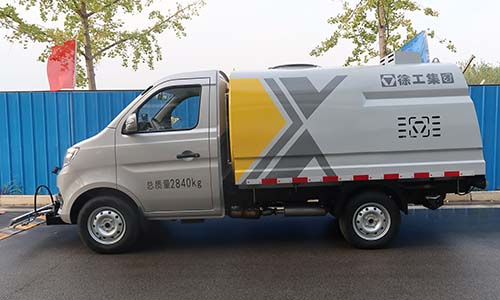칤XZJ5030TYHA6·