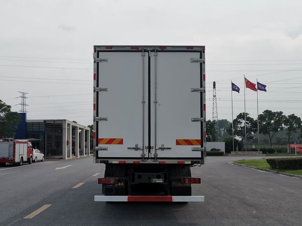 ZZ5315XLCV4666F1س