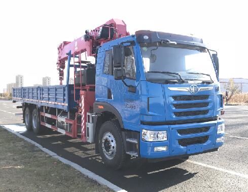 CA5250JSQP1K2L5T1E6A81泵䳵