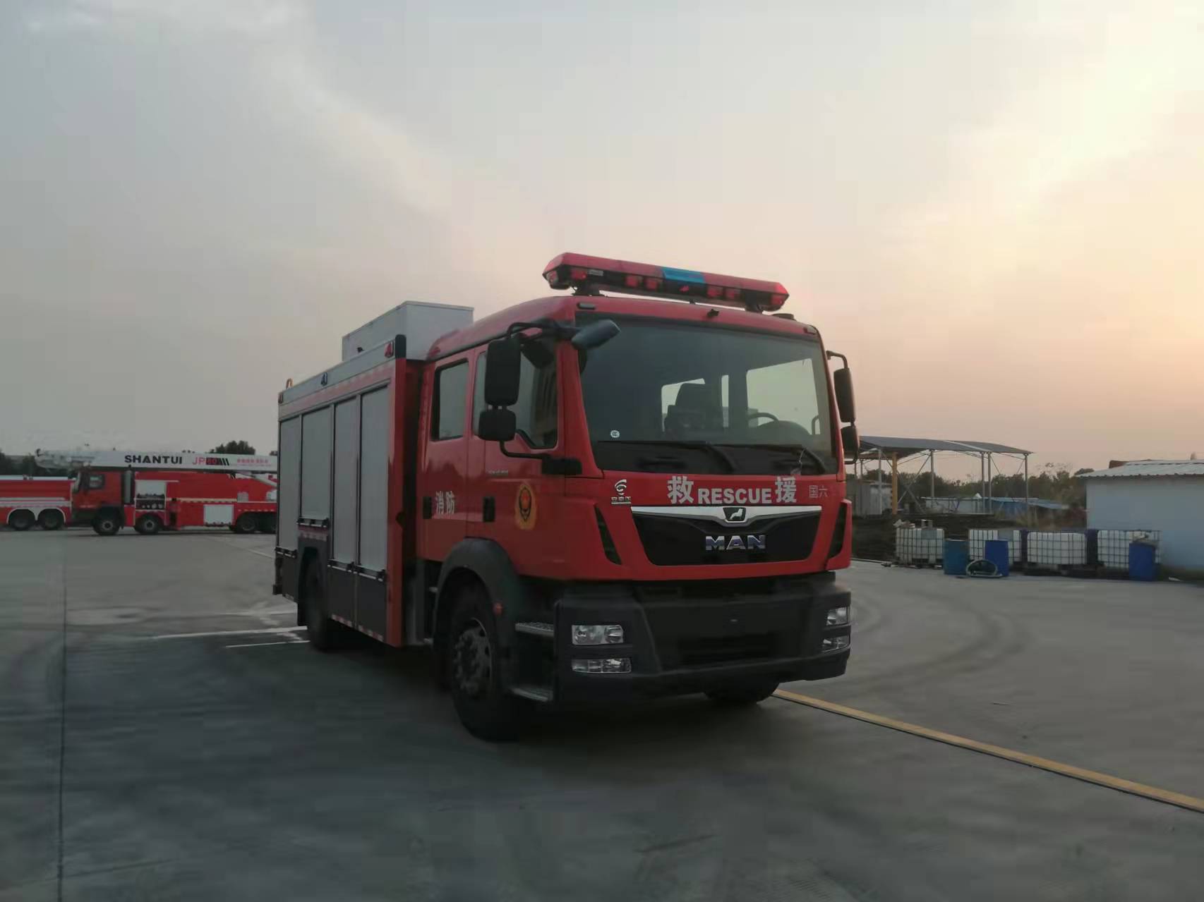 AQZ5170GXFPM60/Mĭ